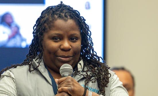 Employee speaking in hybrid setting